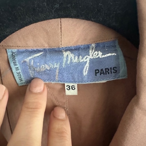 RARE Thierry Mugler Vintage Peplum Top - Picture 2 of 10